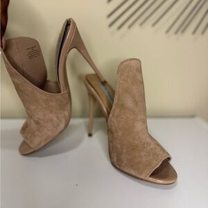 Steve Madden Heels - Tan - 7.5